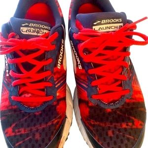Brooks launch womans sneakers shoes size 8